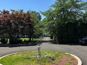 1439 Byberry Road, Huntingdon Valley PA 19006