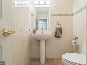 1439 Byberry Road, Huntingdon Valley PA 19006