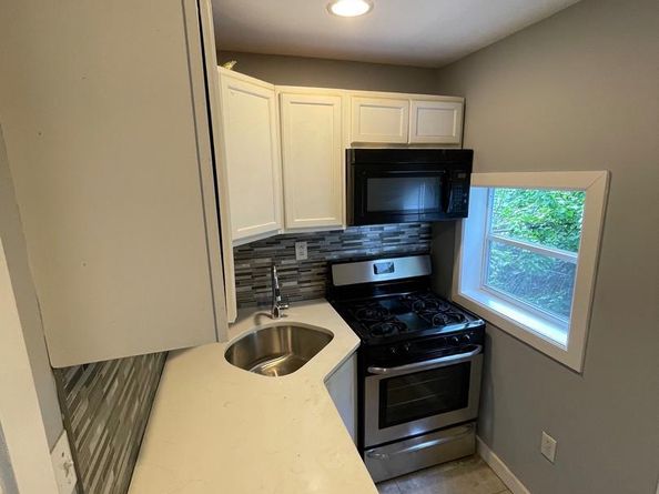 5654 Appletree Street, Philadelphia PA 19139