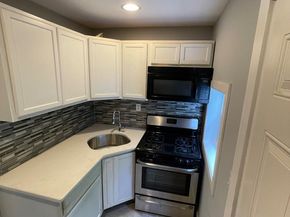 5654 Appletree Street, Philadelphia PA 19139