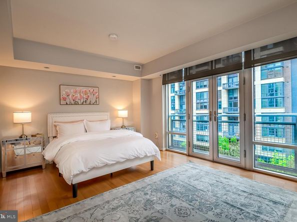 1025 1st Street SE 713, Washington DC 20003