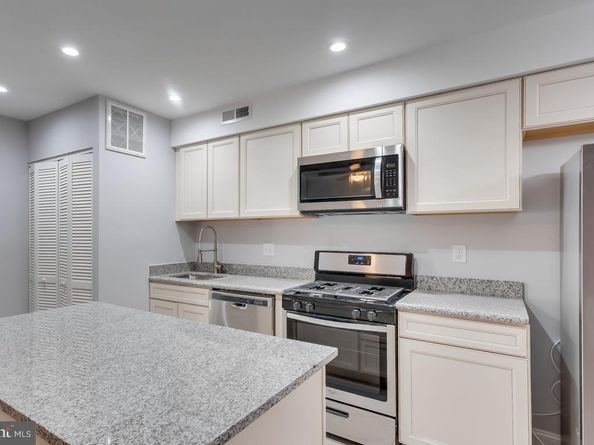537 Newcomb Street SE, Washington DC 20032