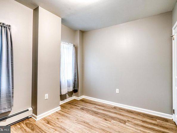 303 Lincoln Avenue, Bristol PA 19007