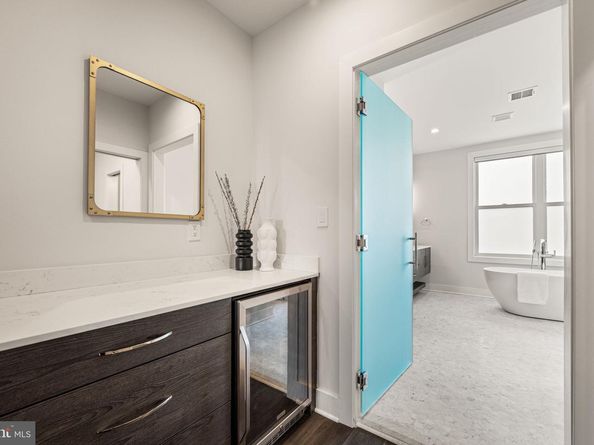 1217 Bainbridge Street, Philadelphia PA 19147