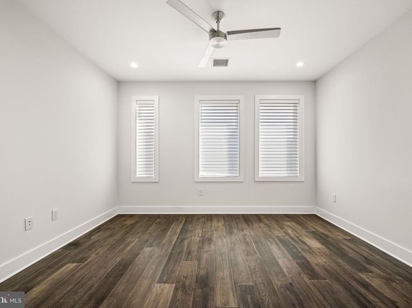 1217 Bainbridge Street, Philadelphia PA 19147