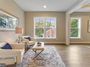 806 Meadow Lane SW, Vienna VA 22180