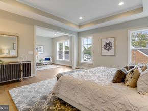 806 Meadow Lane SW, Vienna VA 22180