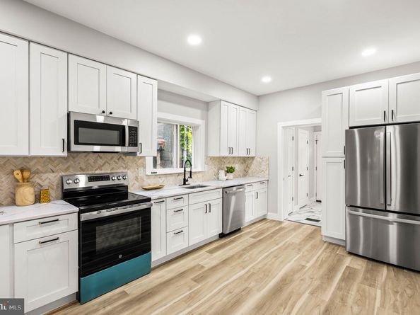 5113 W Thompson Street, Philadelphia PA 19131