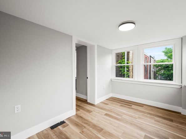 5113 W Thompson Street, Philadelphia PA 19131