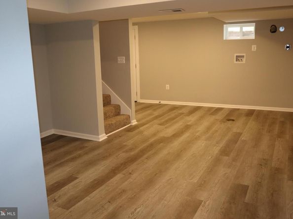 6718 14TH Place NW, Washington DC 20012