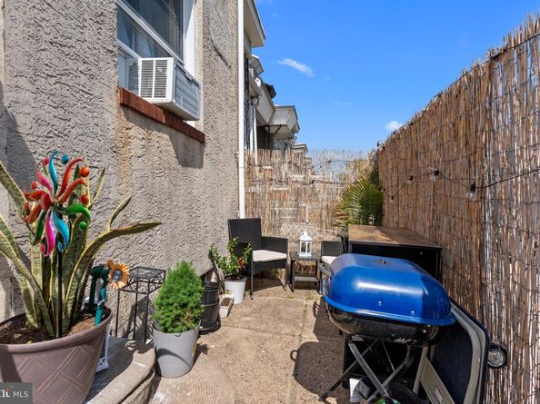 1666 S 54TH Street, Philadelphia PA 19143