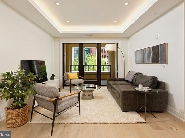 8551 Connecticut Avenue 207, Chevy Chase MD 20815