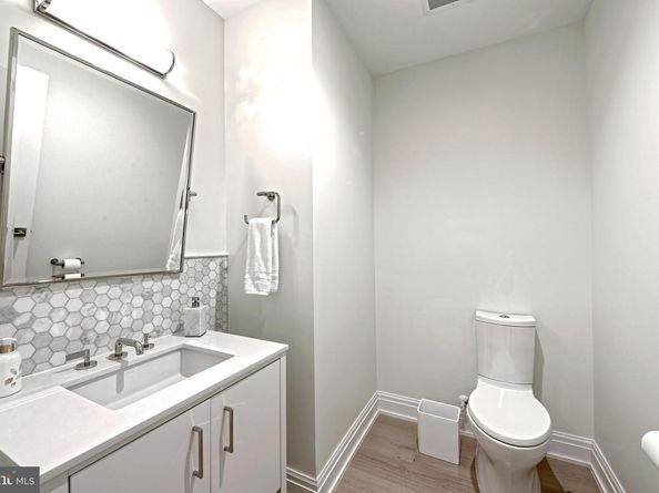 8551 Connecticut Avenue 207, Chevy Chase MD 20815