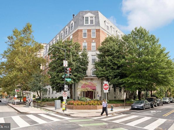 1880 Columbia Road NW 204, Washington DC 20009