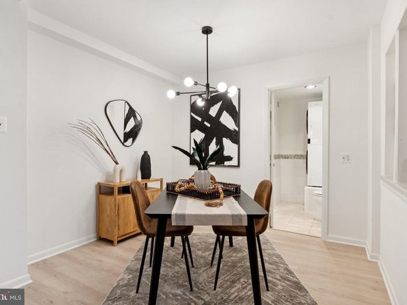 1880 Columbia Road NW 204, Washington DC 20009