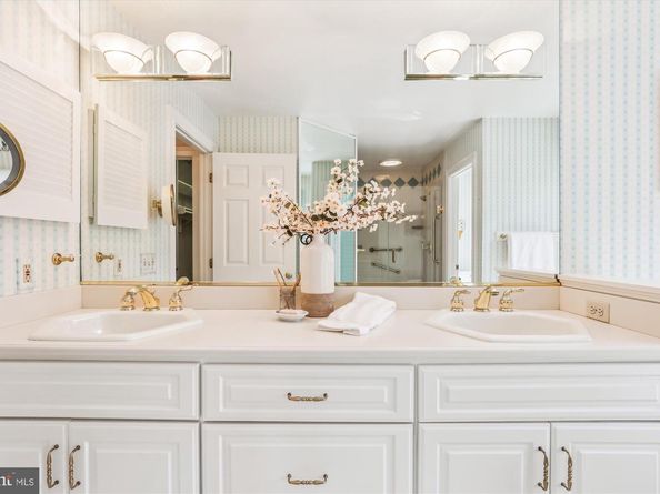 2929 Eddington Terrace, Alexandria VA 22302