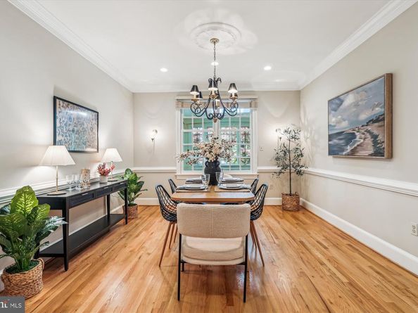 2929 Eddington Terrace, Alexandria VA 22302