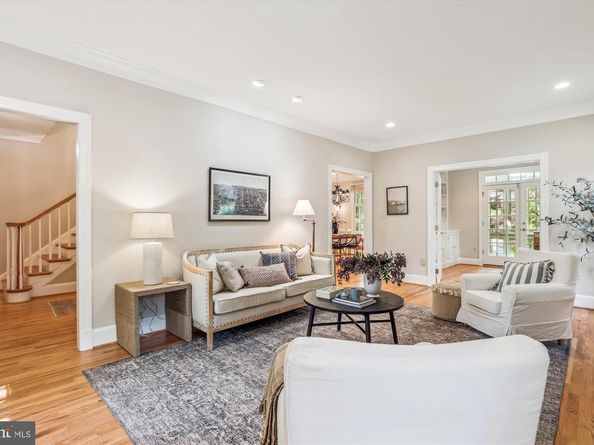 2929 Eddington Terrace, Alexandria VA 22302