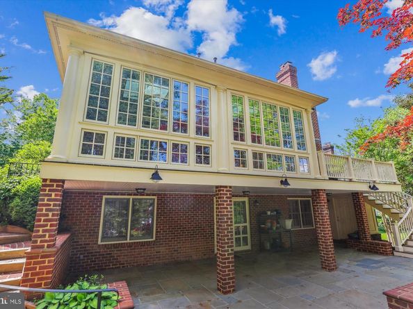 2929 Eddington Terrace, Alexandria VA 22302
