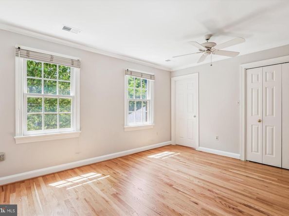 2929 Eddington Terrace, Alexandria VA 22302