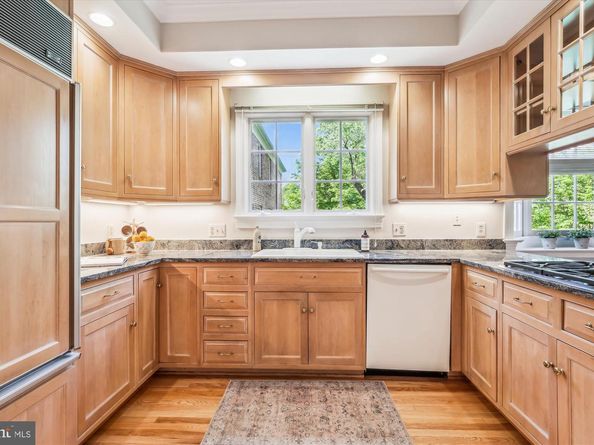 2929 Eddington Terrace, Alexandria VA 22302