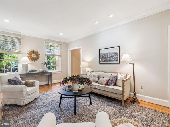 2929 Eddington Terrace, Alexandria VA 22302