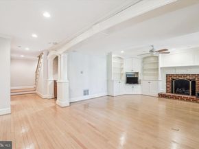 2929 Eddington Terrace, Alexandria VA 22302