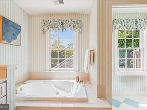 2929 Eddington Terrace, Alexandria VA 22302