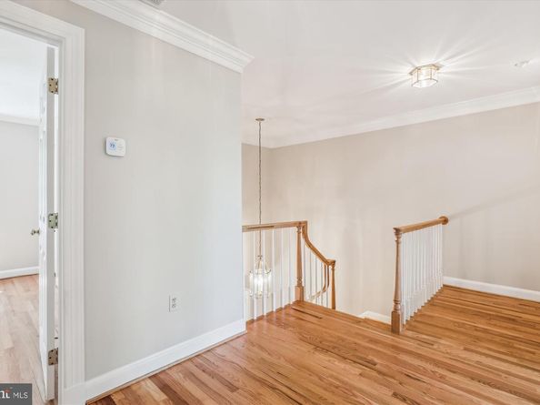 2929 Eddington Terrace, Alexandria VA 22302