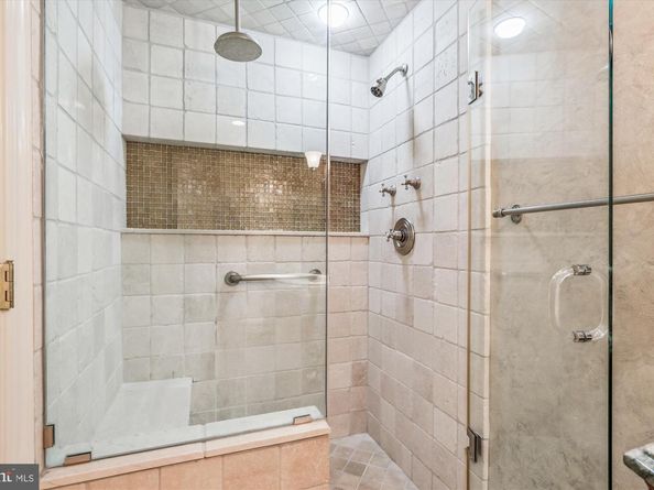 2929 Eddington Terrace, Alexandria VA 22302