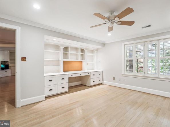 2929 Eddington Terrace, Alexandria VA 22302