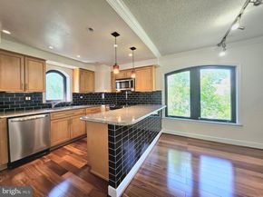 1080 Wisconsin Avenue NW 203, Washington DC 20007