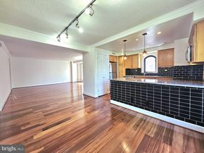 1080 Wisconsin Avenue NW 203, Washington DC 20007