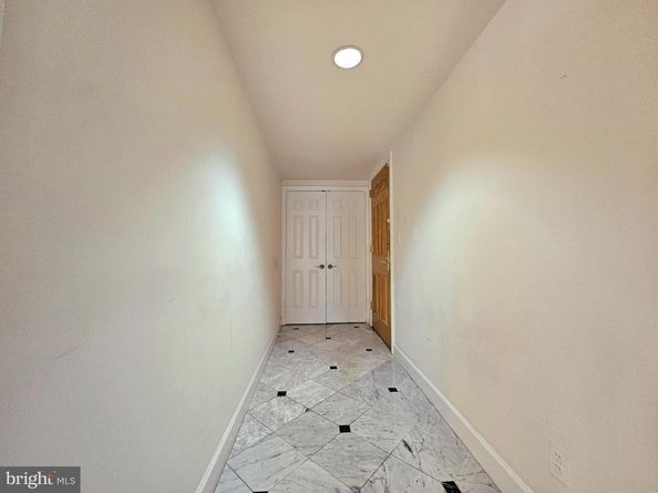 1080 Wisconsin Avenue NW 203, Washington DC 20007
