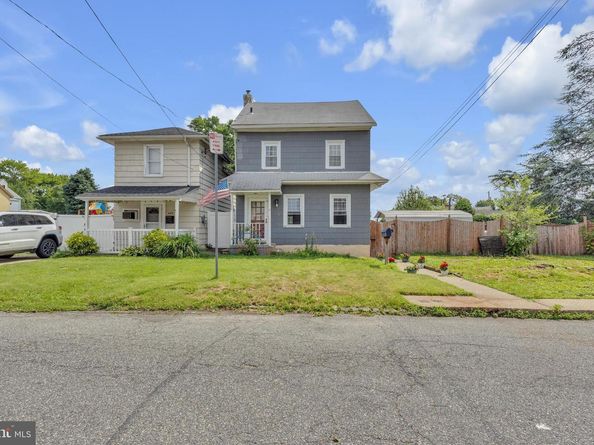 4415 Mcmenamy Street, Philadelphia PA 19136