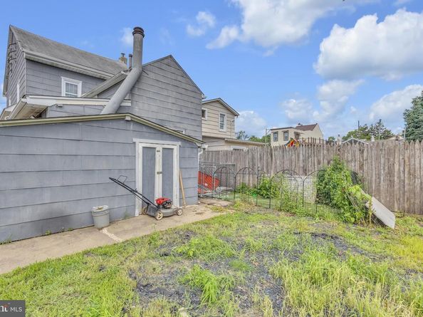 4415 Mcmenamy Street, Philadelphia PA 19136