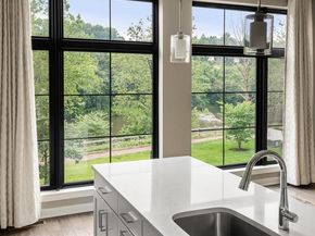 4537 Riverside Way, Philadelphia PA 19127