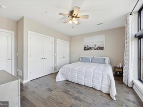4537 Riverside Way, Philadelphia PA 19127