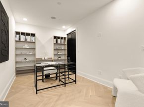 733 Euclid Street NW 302, Washington DC 20001
