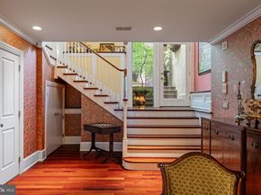 501 Pine Street, Philadelphia PA 19106