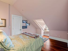 501 Pine Street, Philadelphia PA 19106