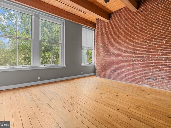 309 Arch Street 301, Philadelphia PA 19106