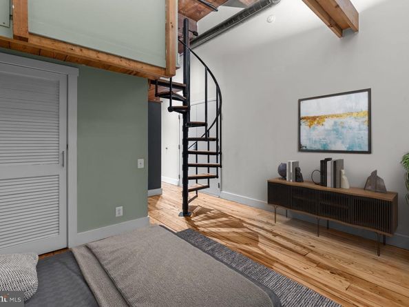 309 Arch Street 301, Philadelphia PA 19106