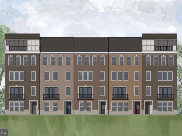 2601 River Birch Road, Herndon VA 20171