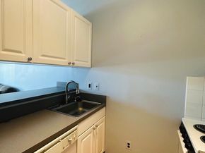 1010 Race Street 5D, Philadelphia PA 19107