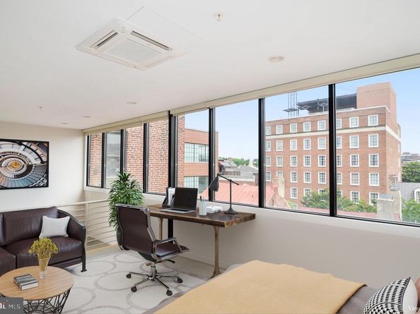 1072 Thomas Jefferson Street NW, Washington DC 20007