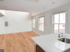 1072 Thomas Jefferson Street NW, Washington DC 20007