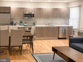 1072 Thomas Jefferson Street NW, Washington DC 20007