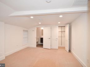 1072 Thomas Jefferson Street NW, Washington DC 20007