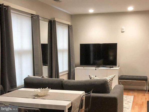 1072 Thomas Jefferson Street NW, Washington DC 20007